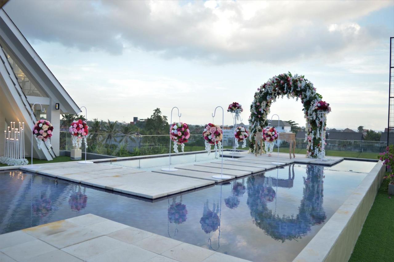 Tirtha Khayangan Hotel Canggu Exterior foto